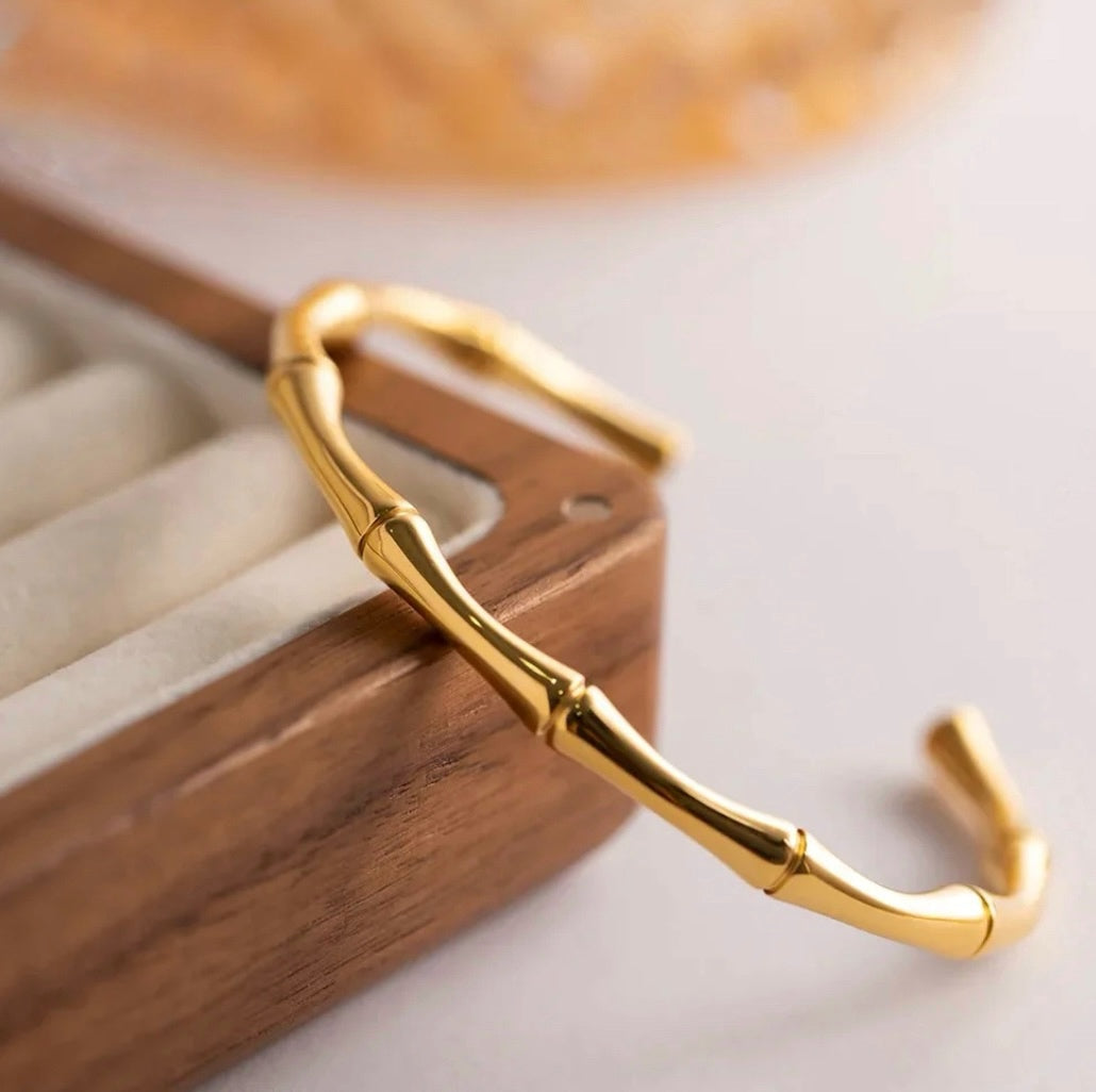 BOMBOO CUFF