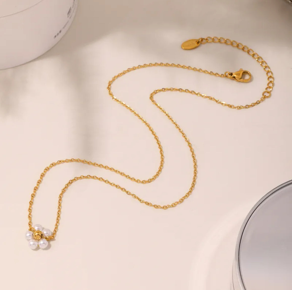 FRESH FLEUR NECKLACE