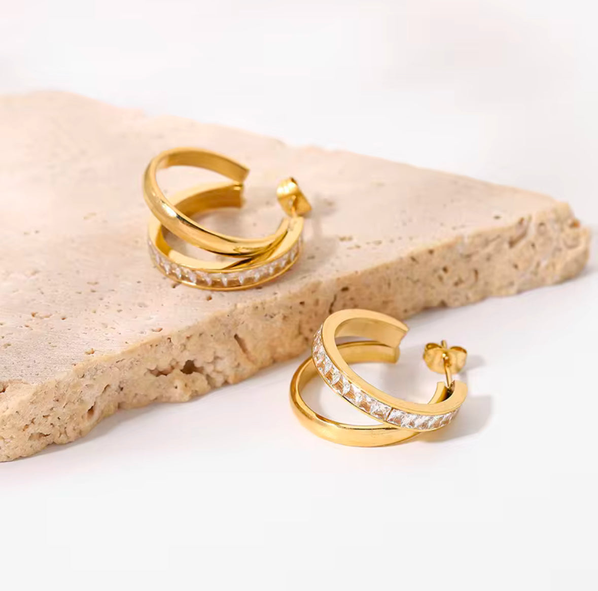 TRA EARRINGS