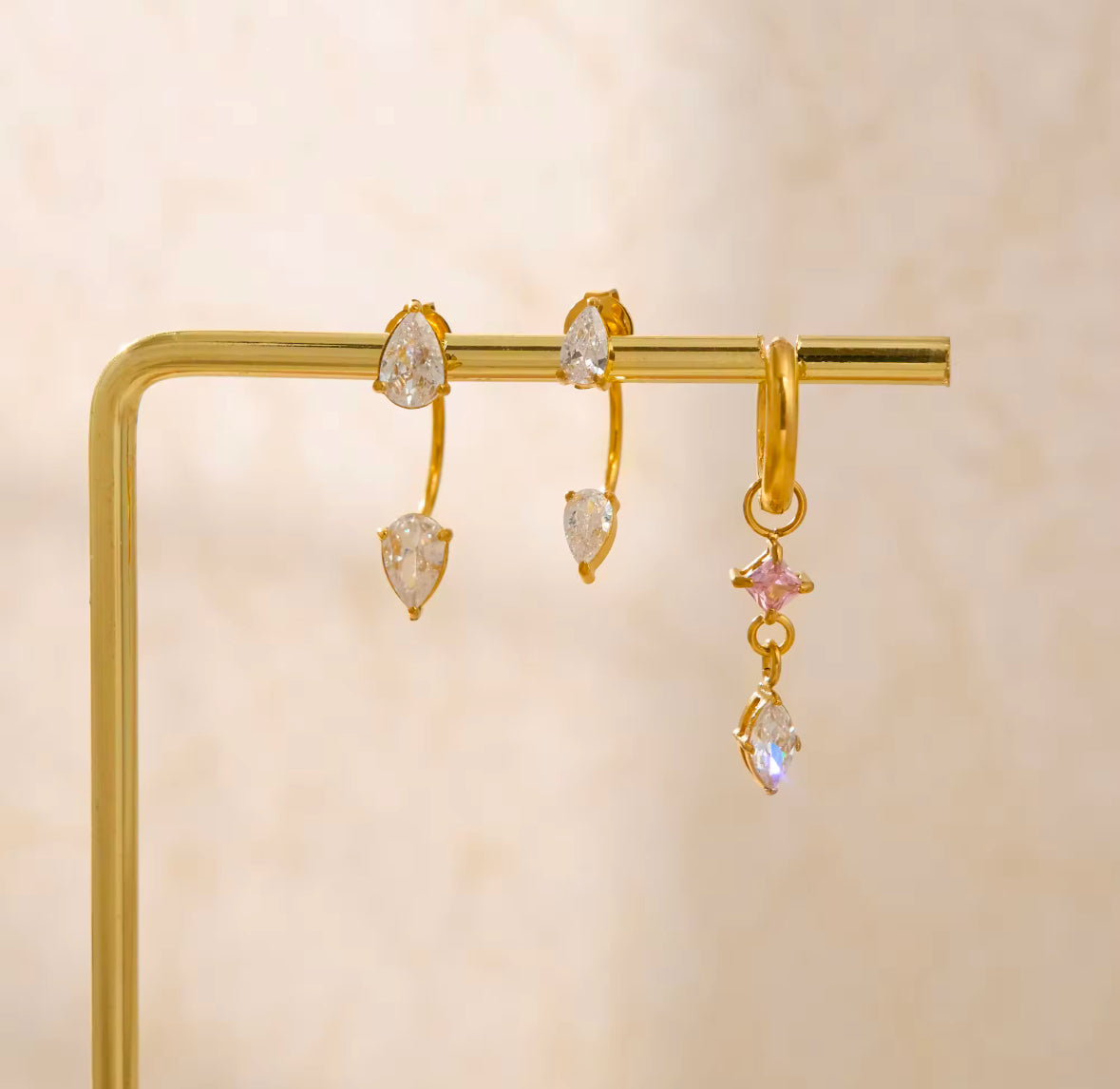 ERIOS EARRINGS