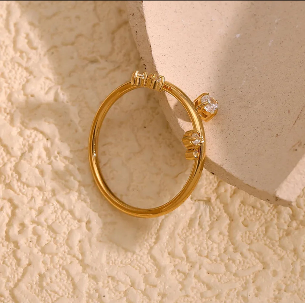 CROWN RING