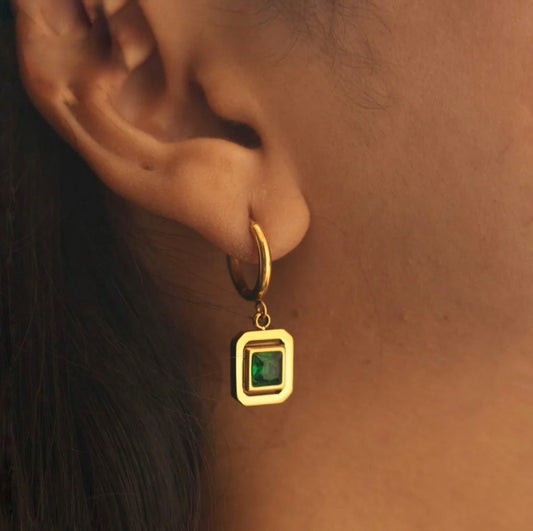 EMERALD DROP EARRING