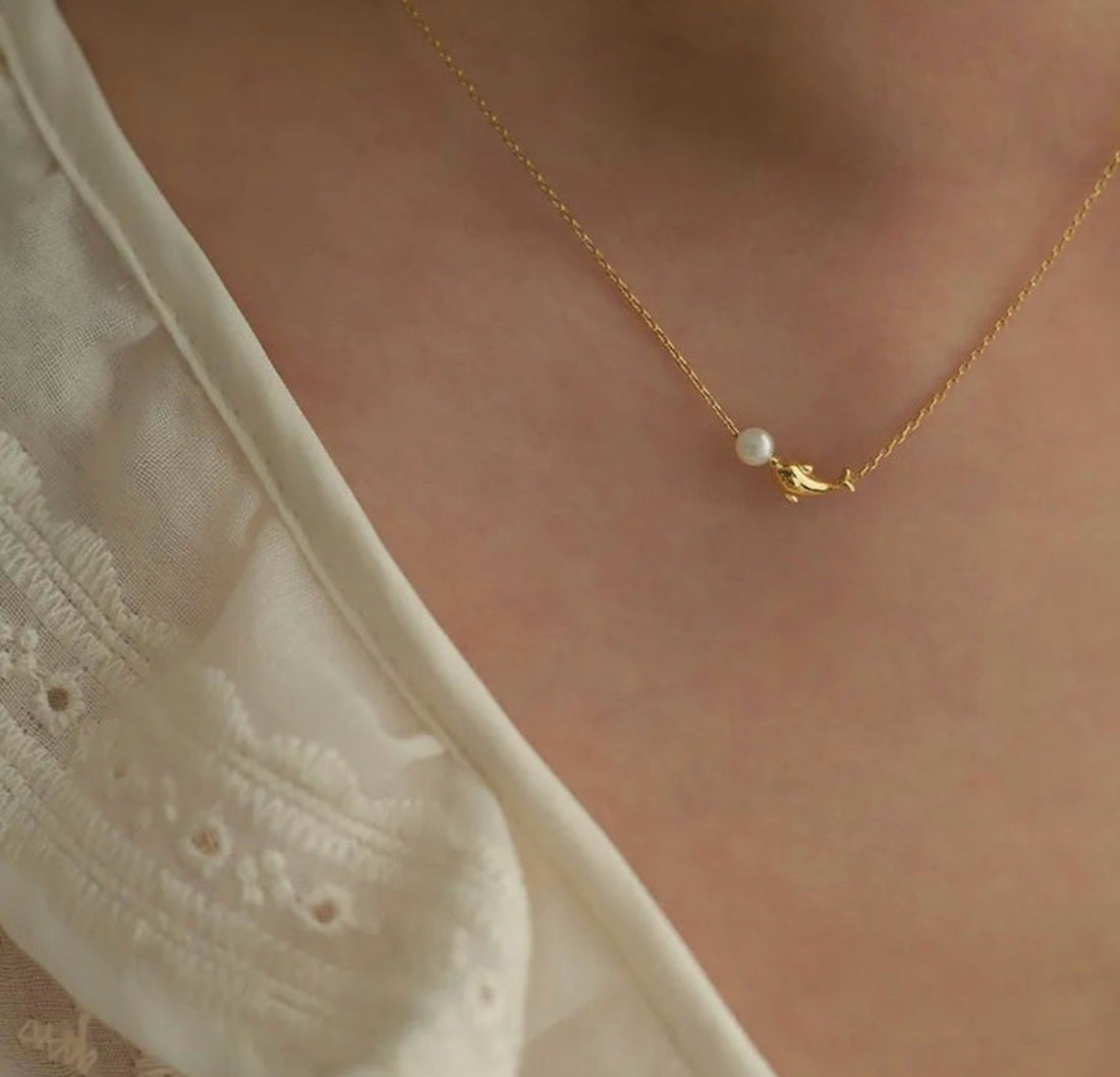 OCEAN DANCE NECKLACE