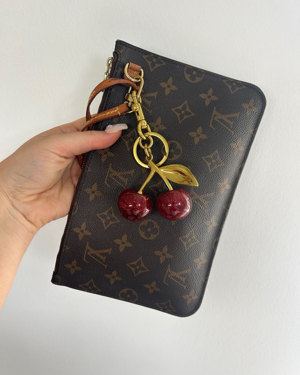 CHERRY CHARM