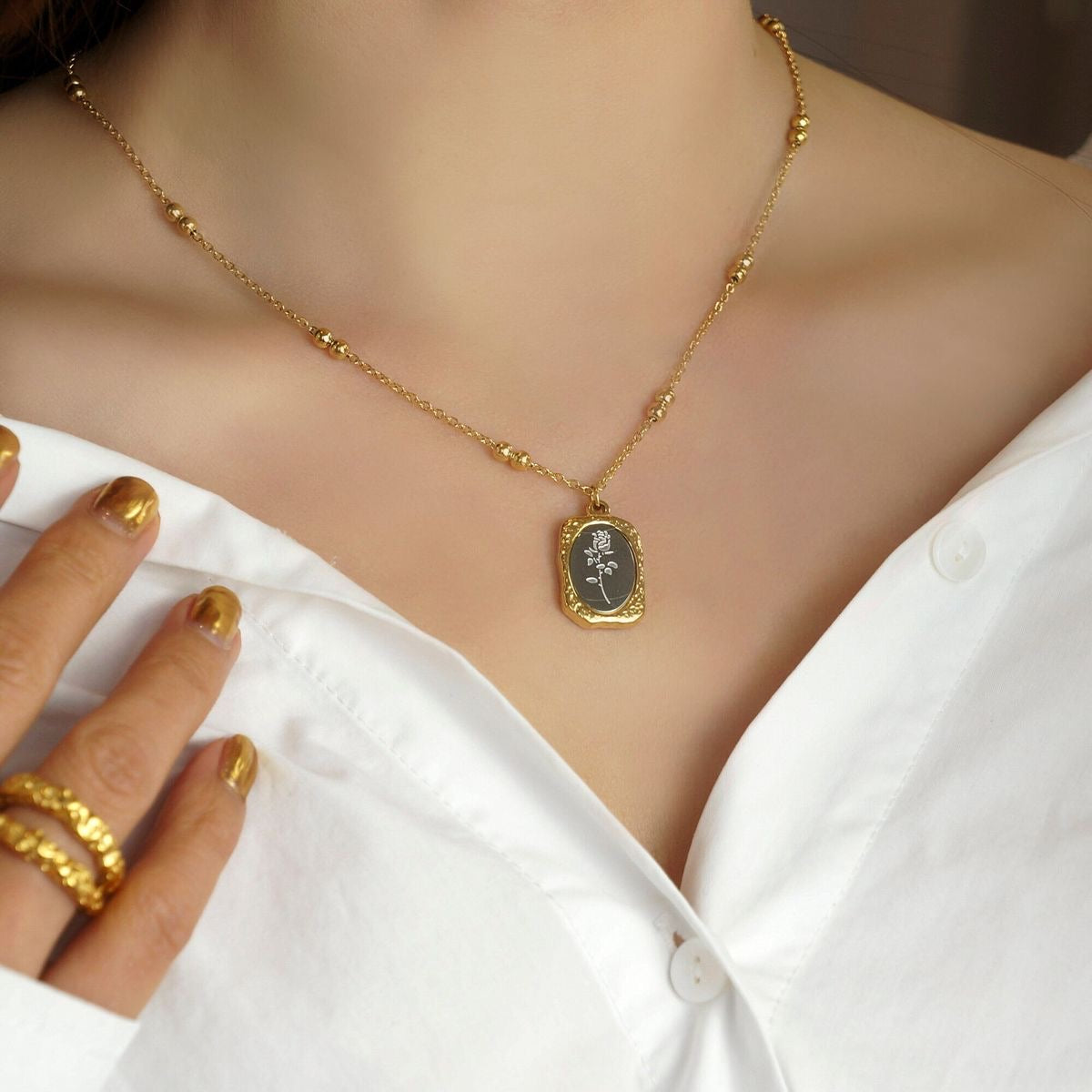DUOLUXE NECKLACE