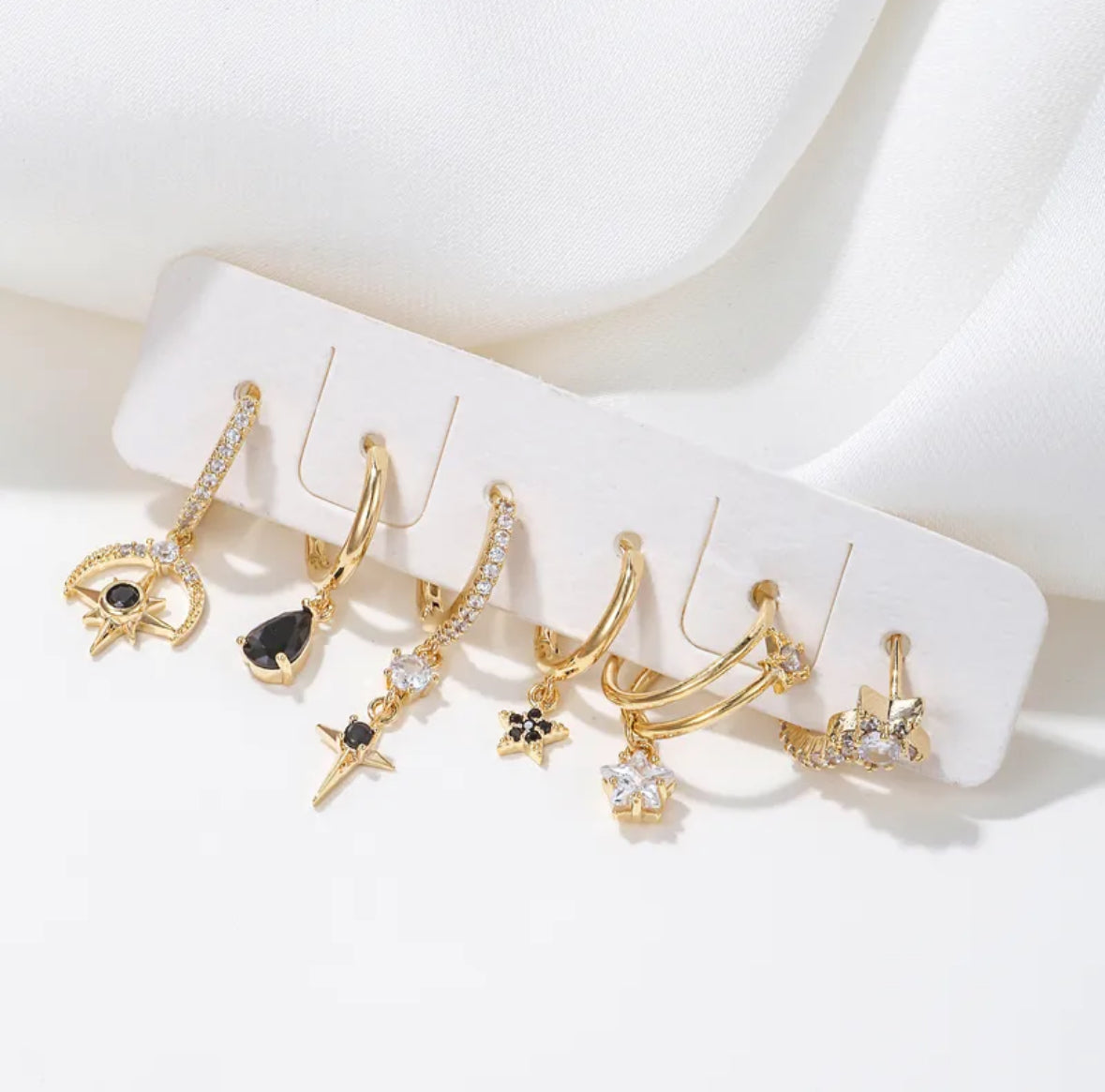 BLOOMY EARRINGS (set of 6)