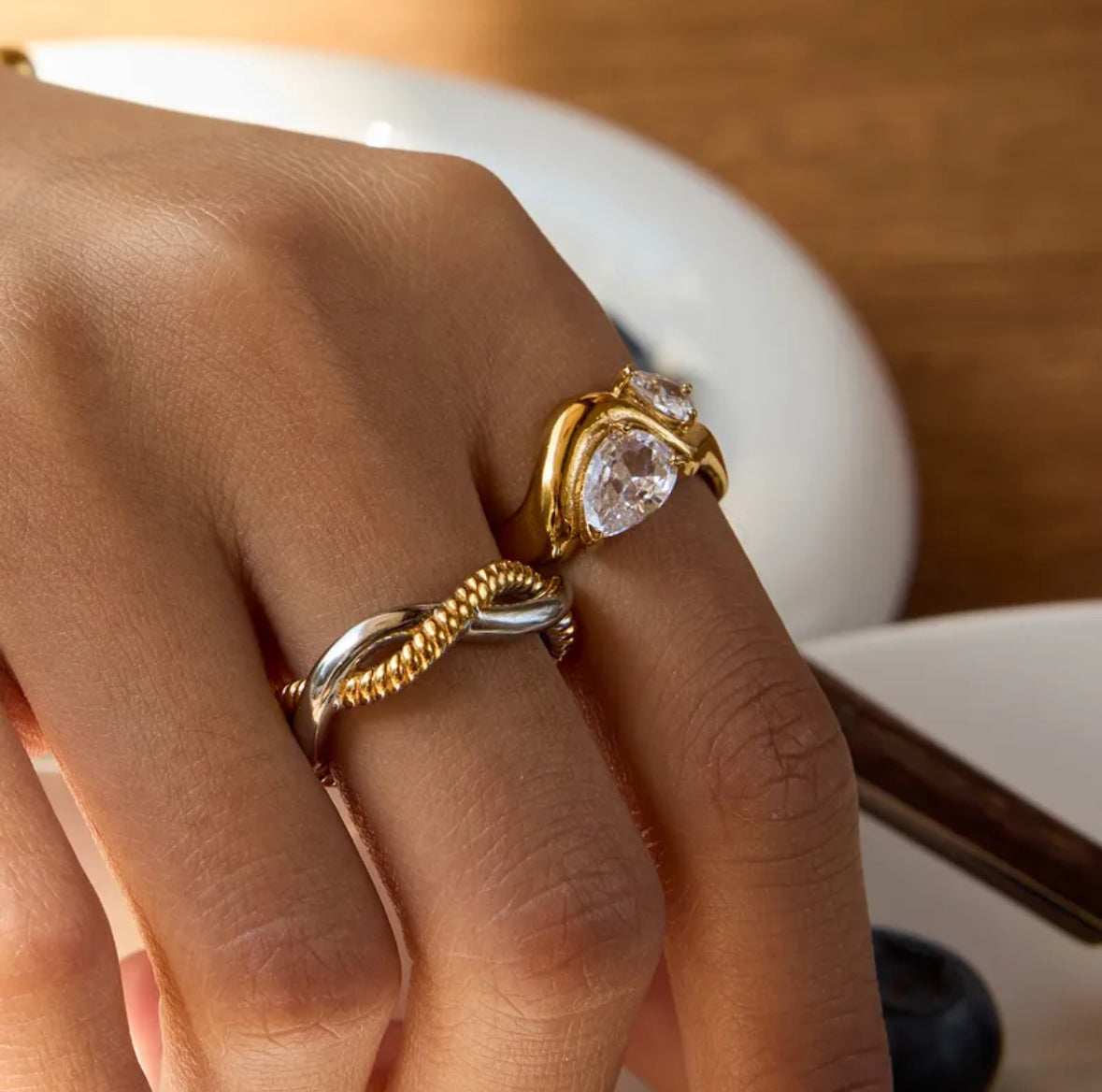 GLEAM RING