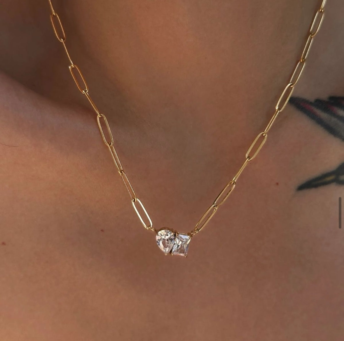 DOUBLE DIAMOND NECKLACE