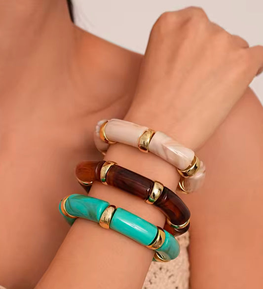 GLOSSY RESIN BANGLES