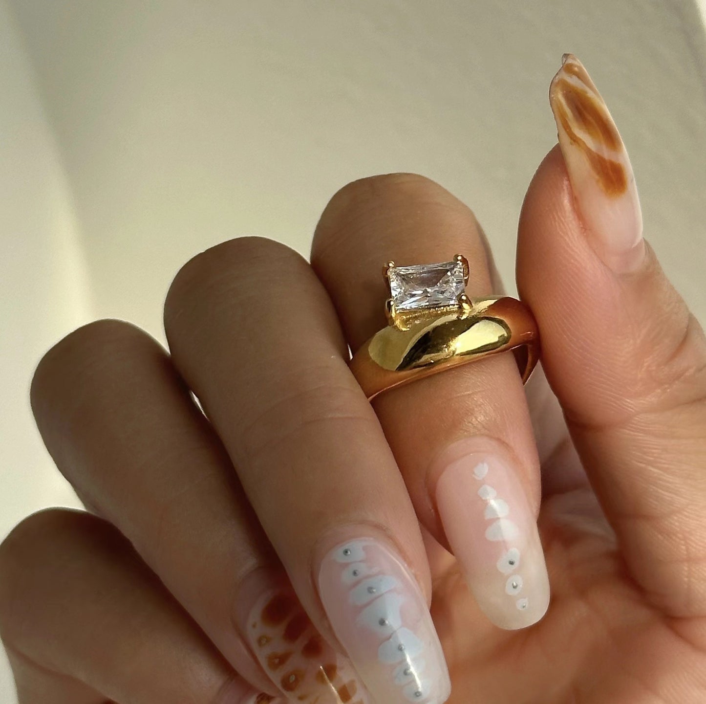 CLARA RING