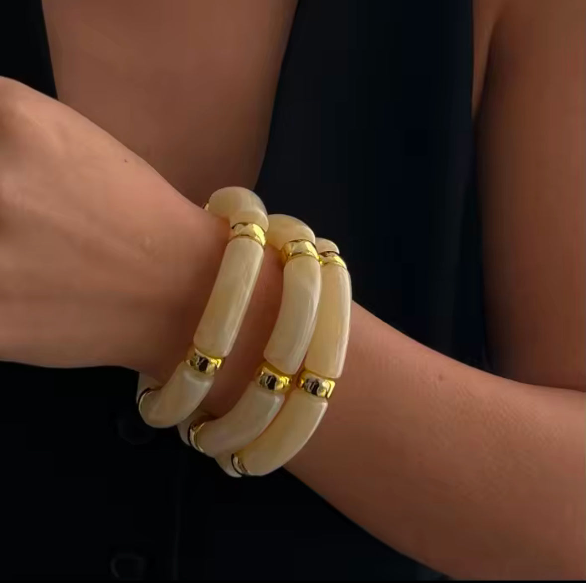 FLOO RESIN BANGLES