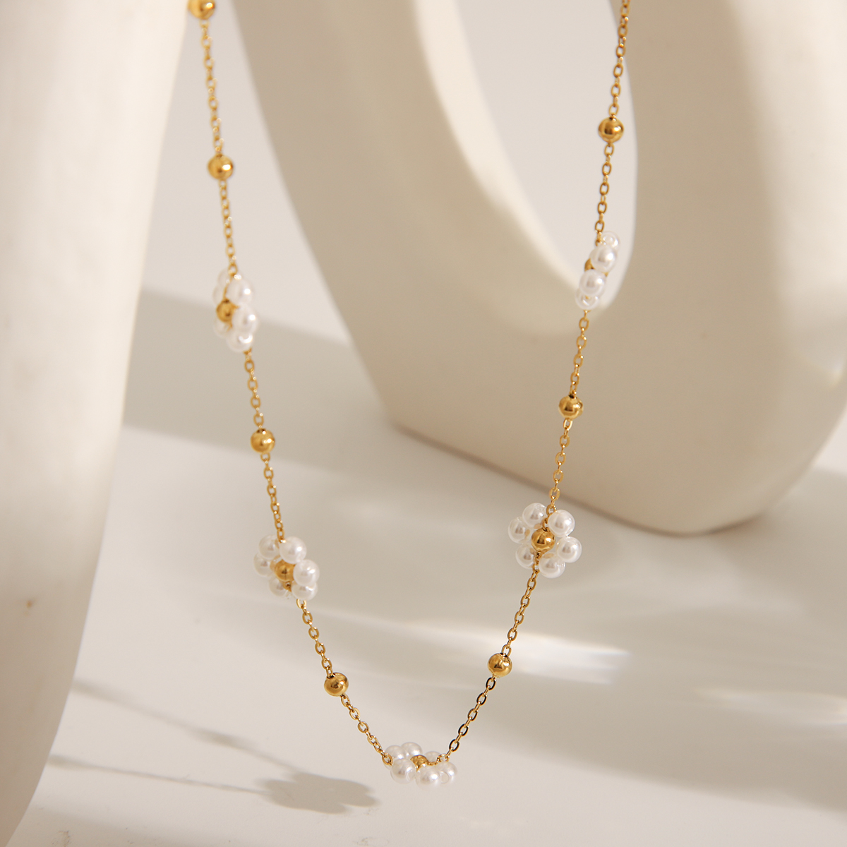 DAISY CHOKER