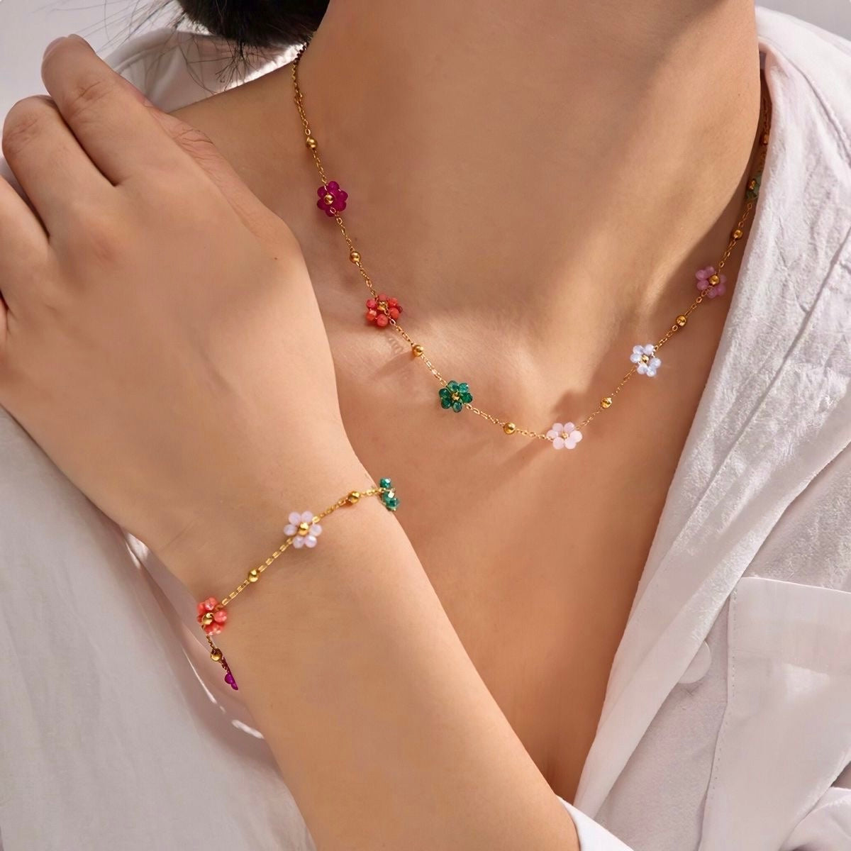 DAISY NECKLACE