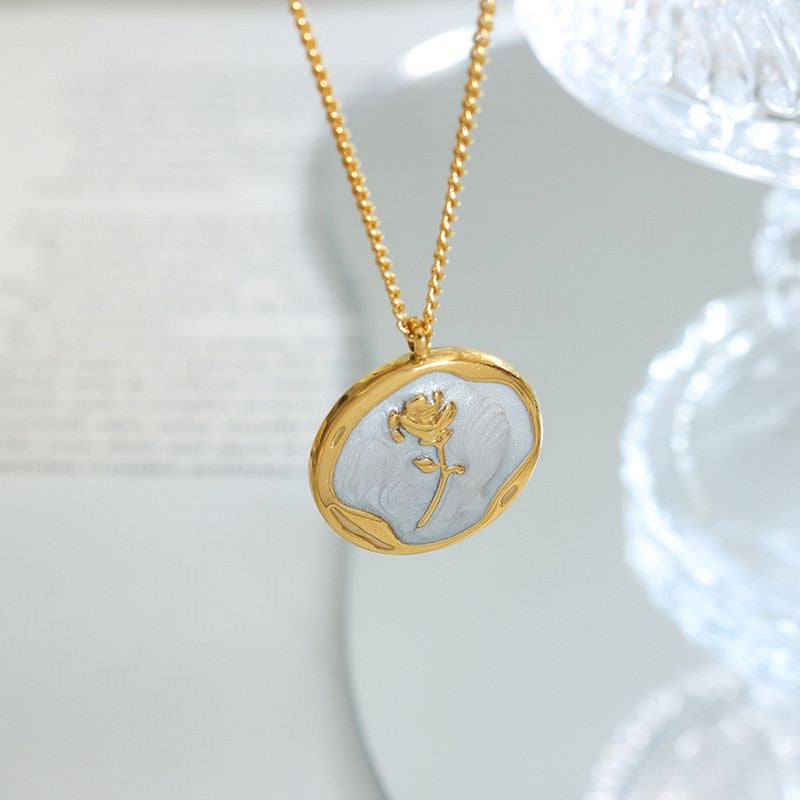 ROSALIA NECKLACE
