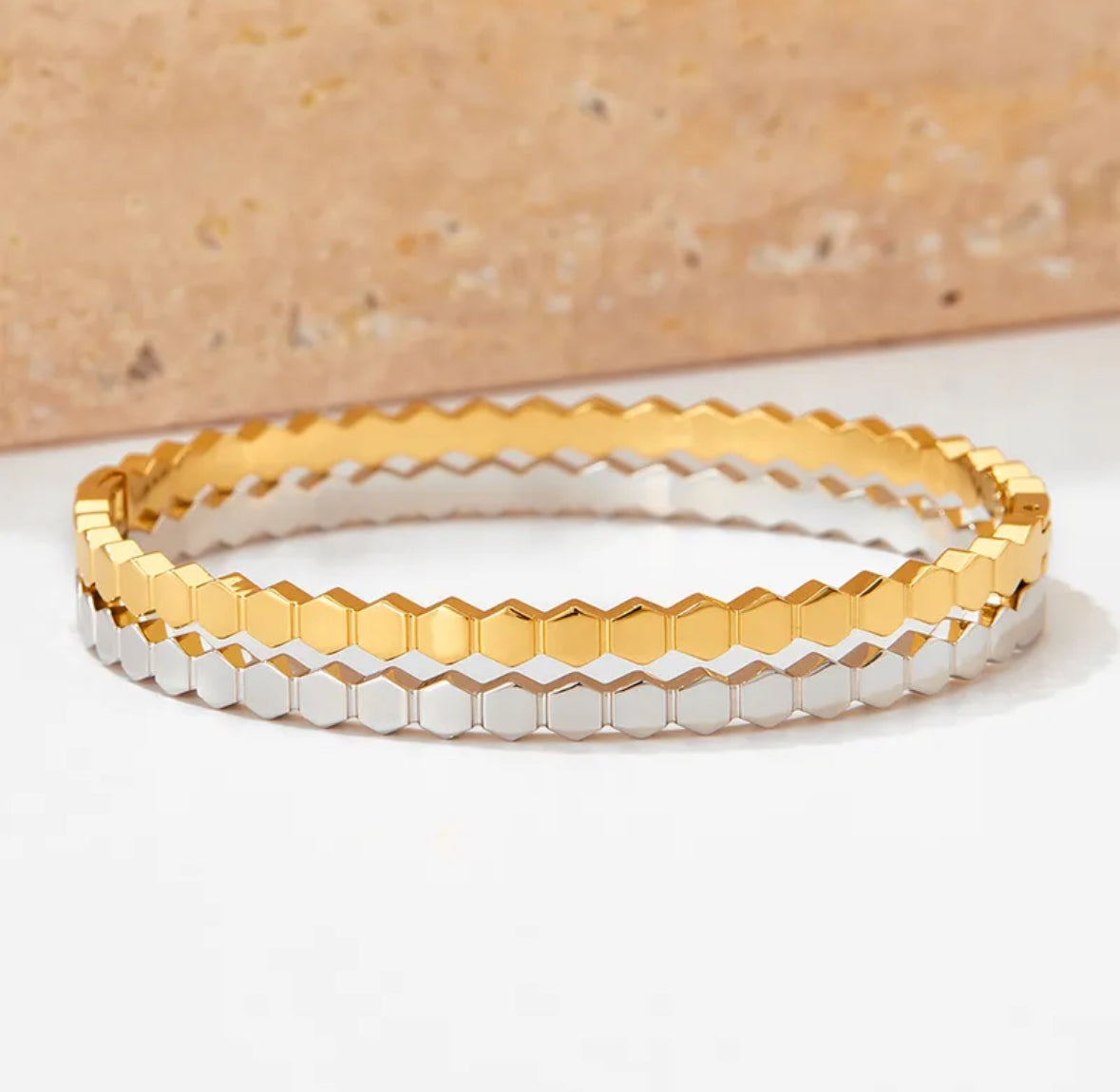 AANURA BRACELET
