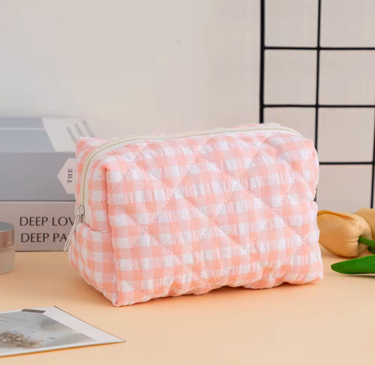 GINGHAM POUCHE