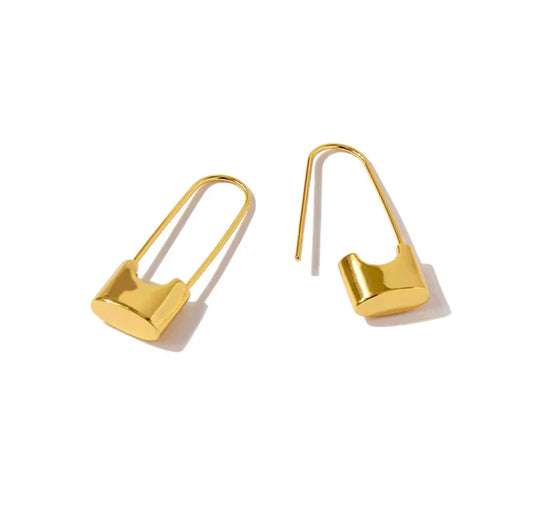 PIN EARRING