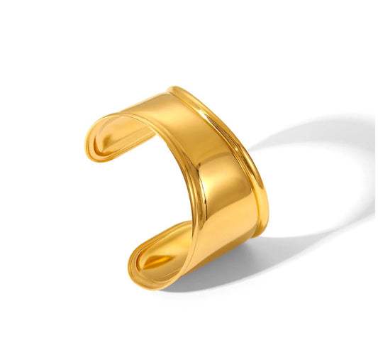CLASSIC CUFF BRACELET