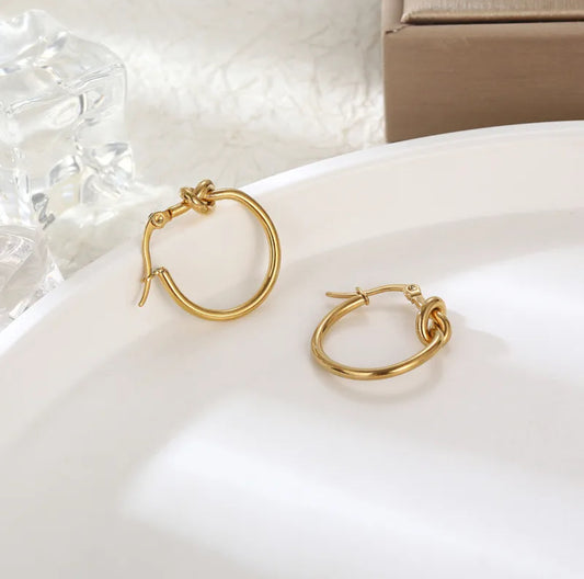 KNOT EARRINGS