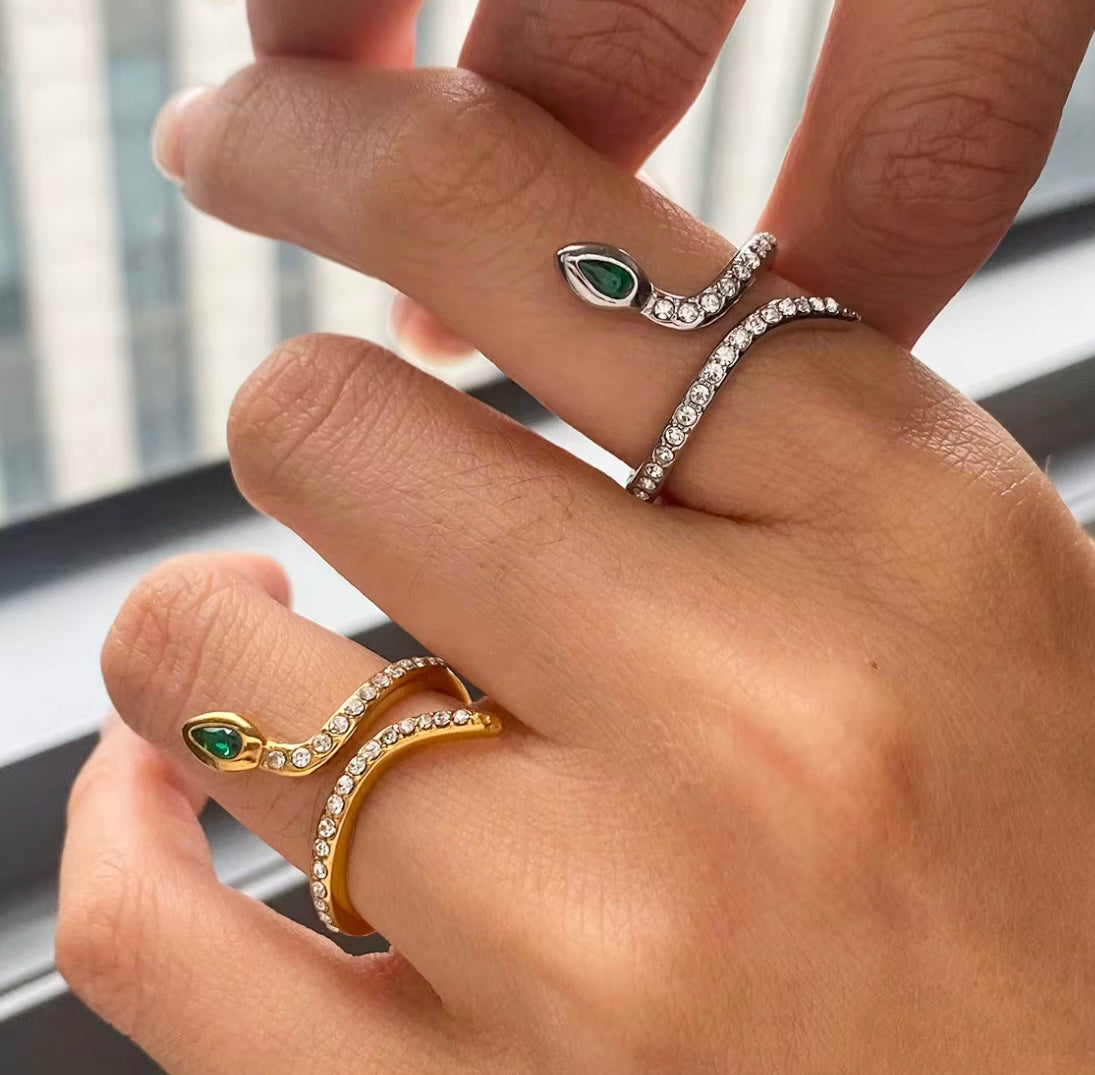 SNAKE RING