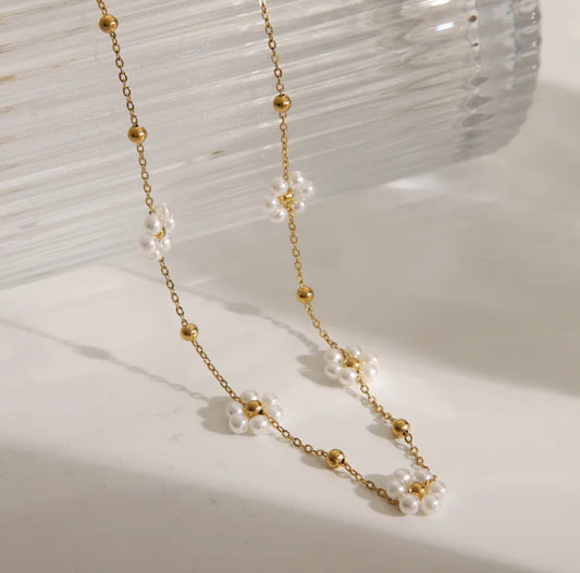 DAISY CHOKER