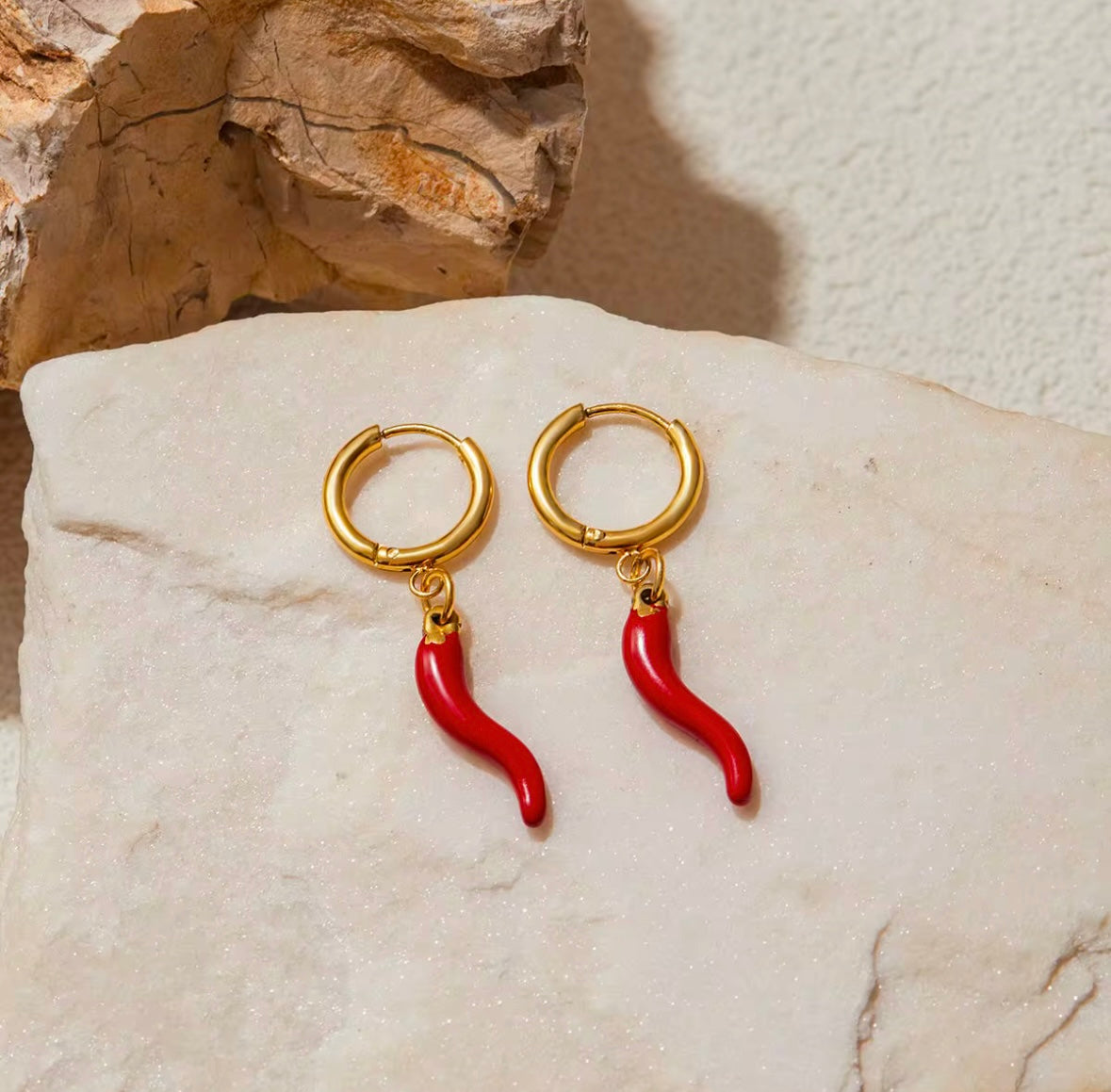 CHILLI EARRINGS