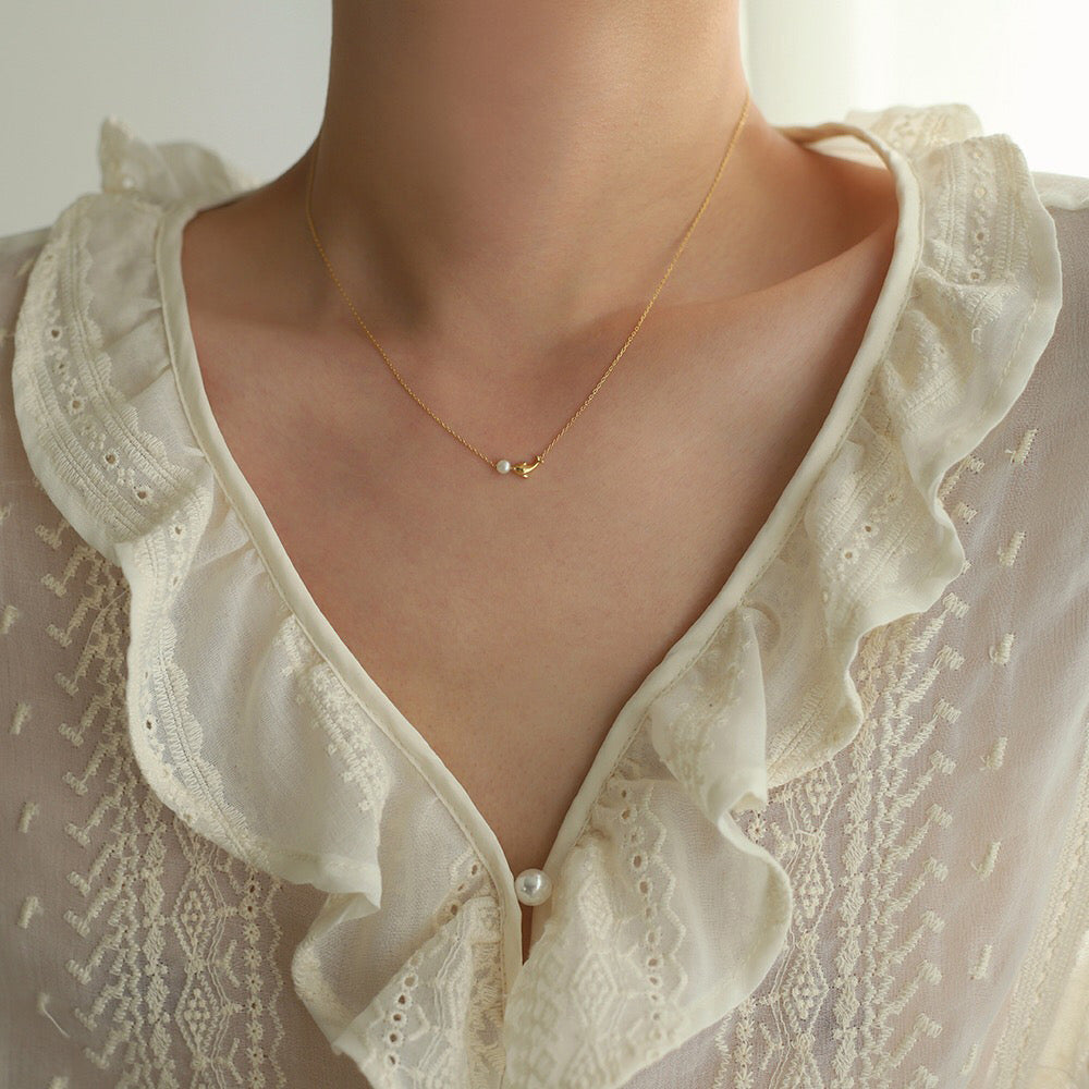 OCEAN DANCE NECKLACE