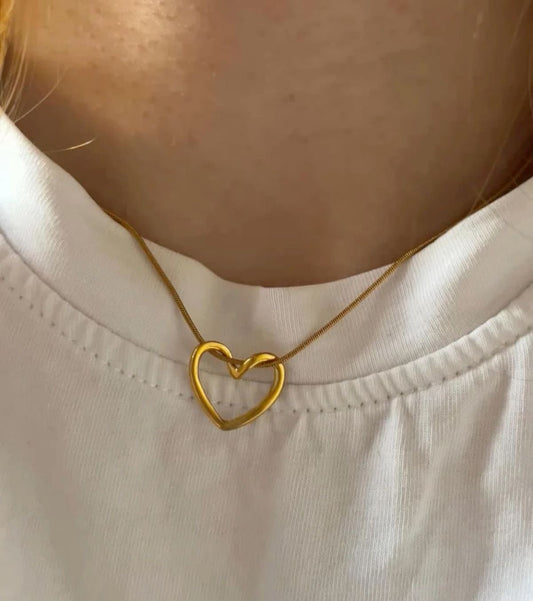 LIL HEART NECKLACE