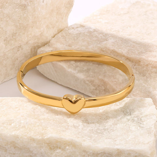 HEART BRACELET