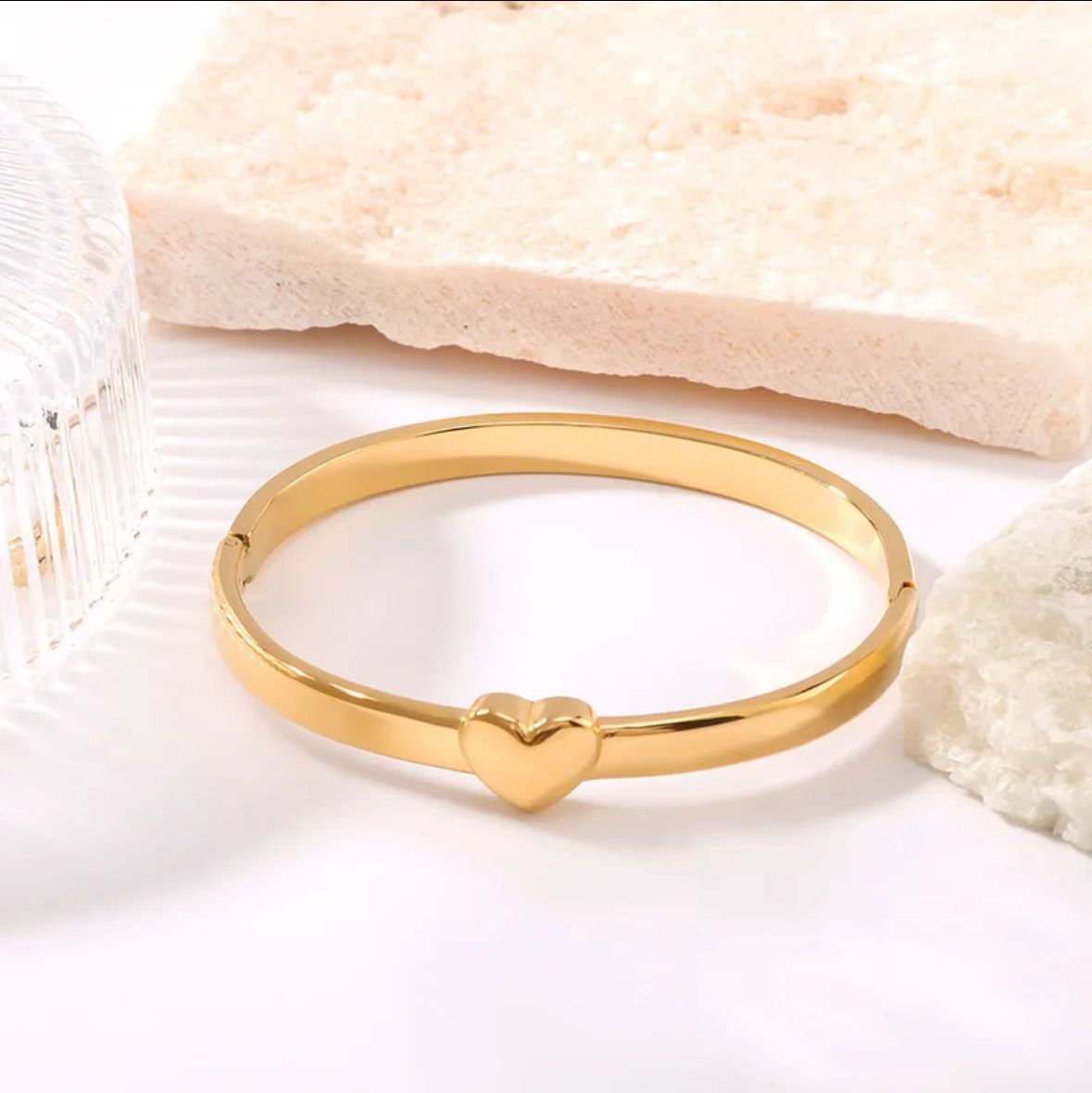HEART BRACELET